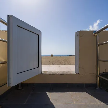 Beachside In Palmas