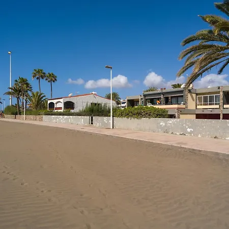Semesterbostad Beachfront Bliss In Burras